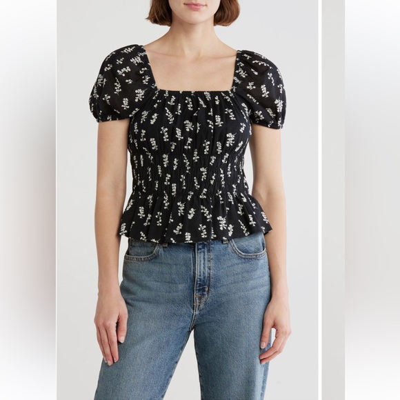 Melrose and Market Tops - MELROSE and MARKET puff sleeve top